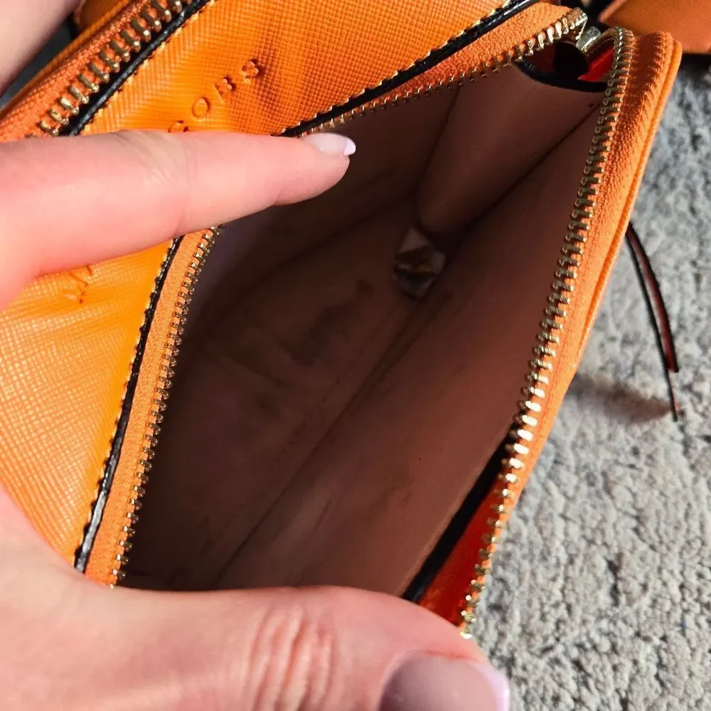 Limited Edition Marc Jacobs and Anna Sui Collab Snapshot Crossbody - Picture 12 of 14